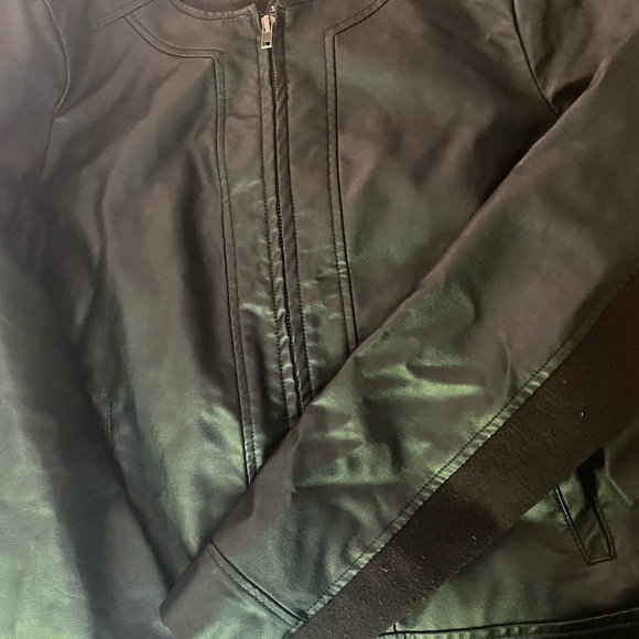 Jacket - Picture 3 of 3